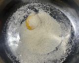 Foto langkah ke 2 dari resep Bolu Kukus Gula Merah.