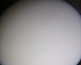 A picture of step 2 of Mango milk cake.