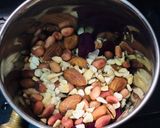 A picture of step 1 of Dryfruit Chocolate.
