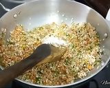 A picture of step 6 of Masala Veg Oats.