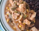 Foto del paso 5 de la receta: Pechugas con rajas y elote en caldillo de jitomate