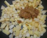 A picture of step 2 of Mini Apple & Pear Pie, Eggless.