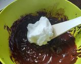 Une image de l'étape 3 de La charlotte au chocolat de tatie.