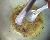 A picture of step 4 of Khatti-Mithi Fried Idlis.