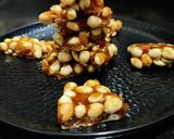 A picture of step 7 of Peanut chikki.