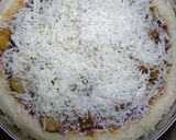 A picture of step 4 of Deep Pan Pizza.