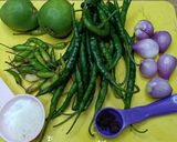 Foto langkah ke 1 dari resep Sambal Cabe Ijo Padang.