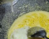A picture of step 3 of Aloevera besan halwa.