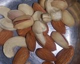 A picture of step 2 of Badam shake.