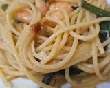 A picture of step 5 of Spaghetti with Vegetables and Garlic.