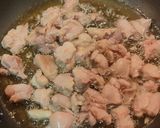 รูปขั้นตอนการทำที่ 2 ของ ข้าวหน้าไข่ดาวกับไก่ทอดกระเทียม