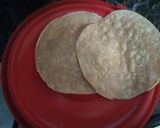 A picture of step 6 of Dohati roti.