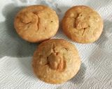 A picture of step 4 of Khasta matar kachori.