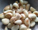 Foto langkah ke 1 dari resep Bumbu dasar Putih.