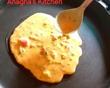 A picture of step 2 of Veg Tomato Omlet.