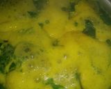 A picture of step 5 of Palak mong daal.