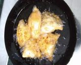A picture of step 6 of Punjabi samosa.