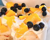 Hình bước làm 5 của món ???? Meringue Sữa Chua Hoa Quả - Tráng Miệng Xinh Yêu