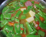 Foto del paso 5 de la receta: Ciorba ardeleneasca de fasole verde (guiso de judías verdes)