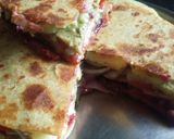 A picture of step 5 of Bombay Chapati Sandwich.