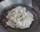 Foto langkah ke 4 dari resep Nasi Goreng Pakcoy Bumbu Soto.