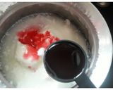 A picture of step 2 of Rooh Afza Lassi.