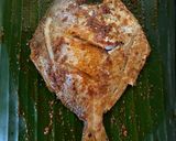 A picture of step 5 of Meen Pollichathu - Kerala special.