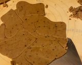Foto del paso 9 de la receta: Galletas navideñas de jengibre 🎄🍪