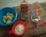 Foto langkah ke 1 dari resep Stik kentang keju.