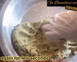 A picture of step 6 of Hara Bhara Parantha (Leafy wholeweat Flatbread).