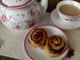Kanelbullar/Cinnamon rolls/Girelle di cannella
