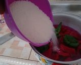 Foto langkah ke 2 dari resep 172. Sirup Kulit Buah Naga.