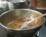 A picture of step 3 of Kasundi Rahu Fish Curry.