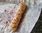 तिल गुलाब के रोल (Til gulab ke roll recipe in Hindi) रेसिपी चरण 9 फोटो