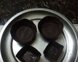 A picture of step 8 of Mango mousse with choco cup.