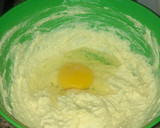 Foto del paso 2 de la receta: Budín de Dulce de Leche