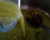 Foto del paso 5 de la receta: Papas en salsa verde 💚 con queso