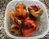 Foto del paso 1 de la receta Pimentones asados con ajo y perejil