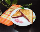 A picture of step 6 of Beetroot Potato Sandwich.