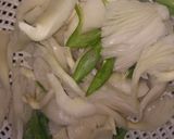 Foto langkah ke 1 dari resep Tumis Jamur tiram buncis.