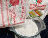 Foto langkah ke 2 dari resep Kue Putu Bambu.