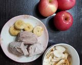A picture of step 1 of Moisturizing Chinese Apple Yuzhu Figs Soup 蘋果海底椰玉竹無花果湯.