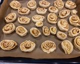 A picture of step 8 of Vegan cinnamon rolls.