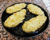 Foto del paso 8 de la receta: Berenjenas rellenas de atún y queso con pasta al cacio e pepe