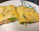 Foto del paso 3 de la receta: Sándwich de calabacín con queso y salmón