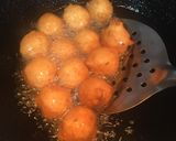 A picture of step 4 of Urad Dal FULURI / Fritters.