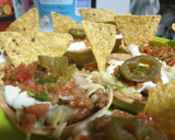 Foto del paso 6 de la receta: Barquitas de frijoles refritos y pico de gallo