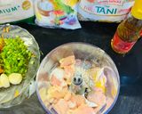 Foto langkah ke 2 dari resep Nori Chicken Roll.