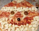 Fluffy's festive pizza :) recipe step 2 photo