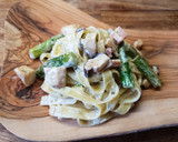 Foto del paso 8 de la receta: Pasta con espárragos, setas y panceta sin gluten